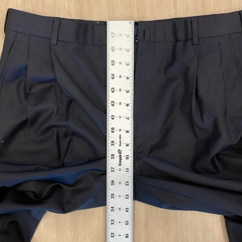 Brooks Brothers Golden Fleece Pleated Navy Dress Pants. - Picture 5 of 5